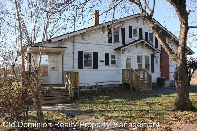 Building Photo - 3 br, 1 bath House - 1002 N Liberty Street B