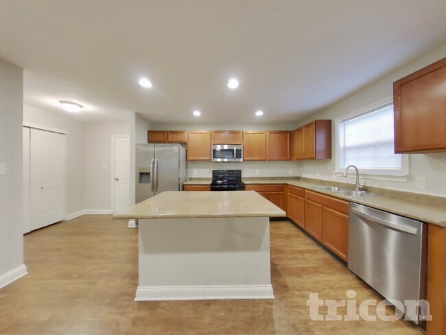 Foto del edificio - 722 Chestnut Ln