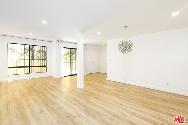 Building Photo - 1738 S Bentley Ave