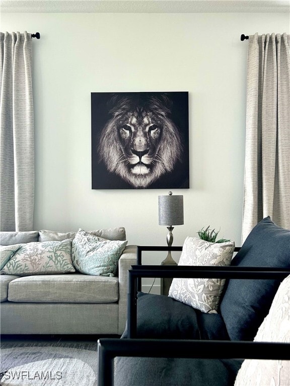 Foto del edificio - 5077 Gambero Wy