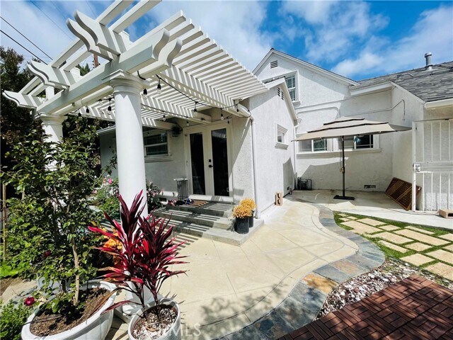 Foto del edificio - 6051 Modoc Rd