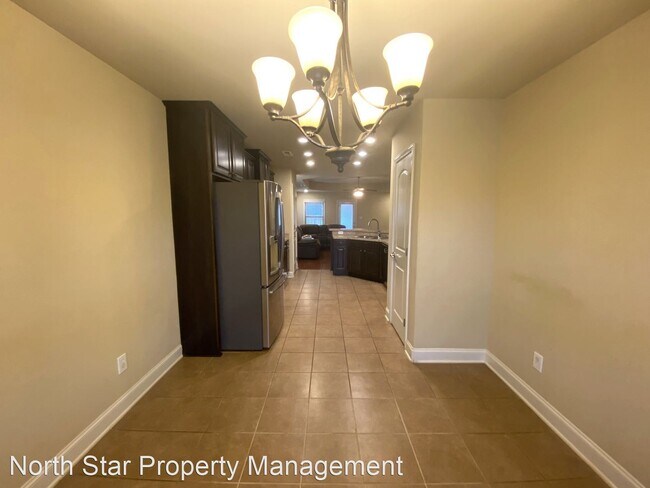 Foto del edificio - 3 br, 2 bath House - 111 Pembridge Lane