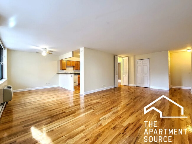 Foto del edificio - 1449 N Dearborn St