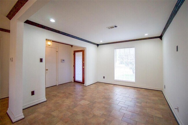 Foto del edificio - 1118 Twin Falls Rd