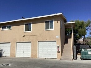 Building Photo - 44253 Beech Ave