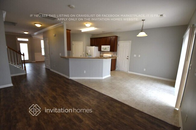 Building Photo - 14717 Lyon Hill Ln