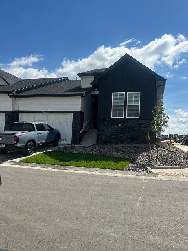 Building Photo - Beautiful 3 BR/3 BA New Build in Littleton!!