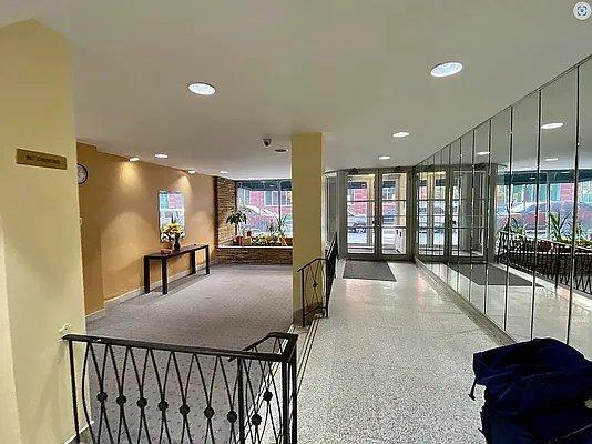 Foto del edificio - 0 bedroom in Bronx NY 10463