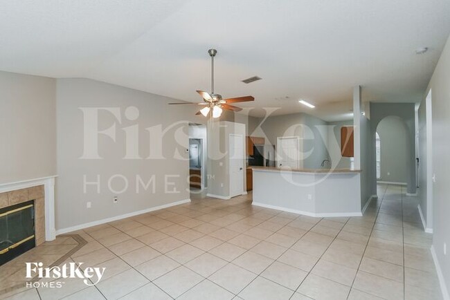 Building Photo - 3207 Woodglen Dr
