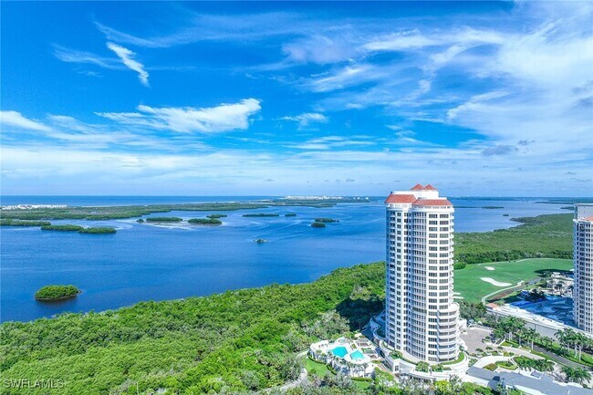 Foto del edificio - 4931 Bonita Bay Blvd