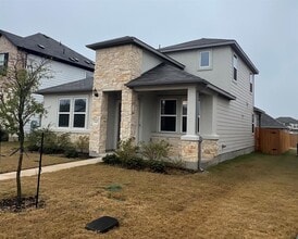 Building Photo - 848 Long Run