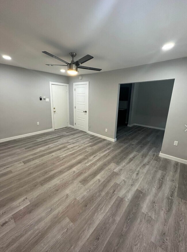Foto del edificio - 615 Vernon Rd