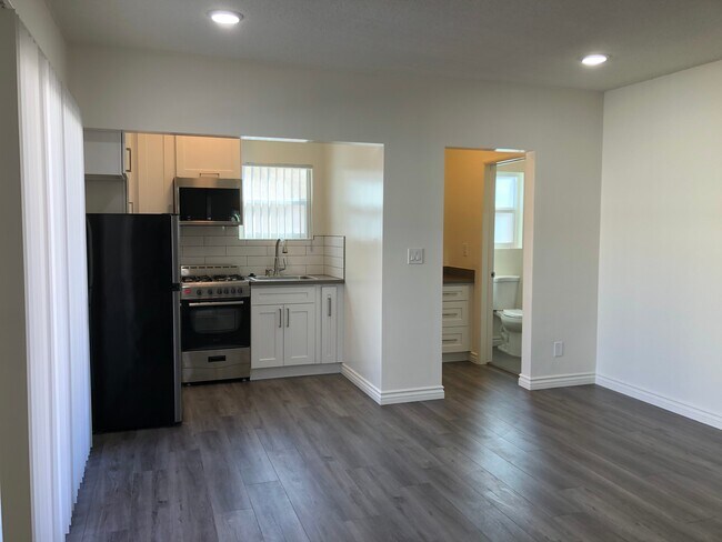 Foto del edificio - 3414 Keystone Ave