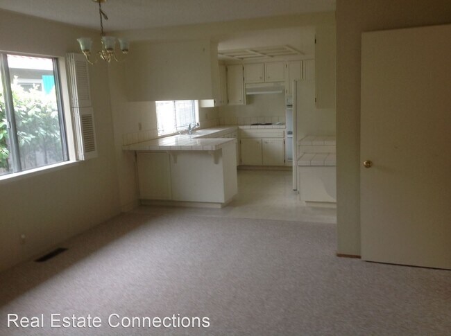 Building Photo - 3 br, 2.5 bath House - 1553 Aster Lane