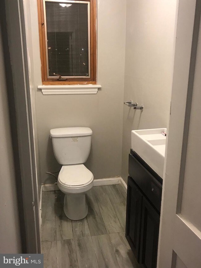 Foto del edificio - 706 Jefferson St NE