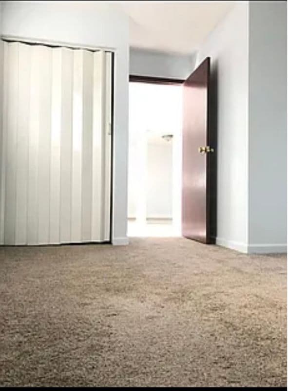 Building Photo - 70 Paloma Ave