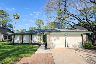 Building Photo - 13402 Nevermore Dr