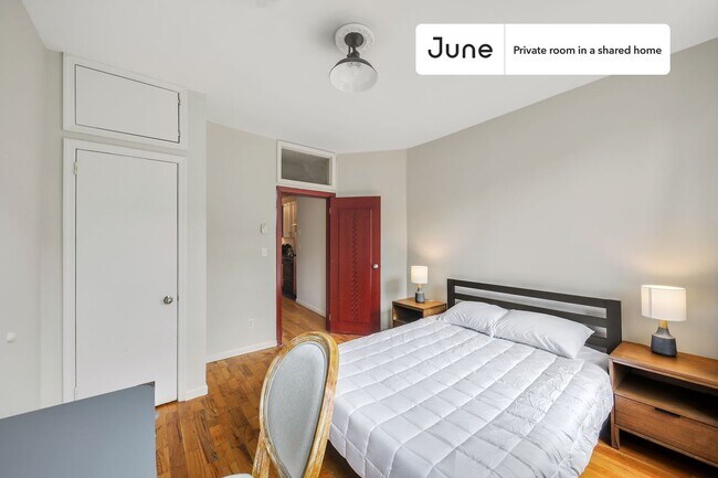 Foto del edificio - Room in Shared 3 bed/1 bath home