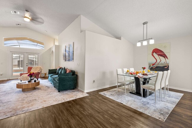 Foto del edificio - 2660 Oneida Loop