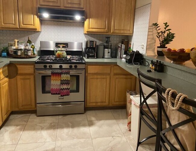 Foto del edificio - 1772A Pacific St