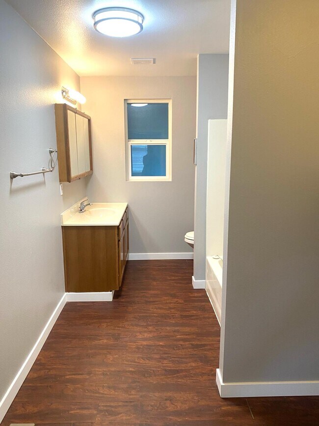 Foto del edificio - 620 S 35th St