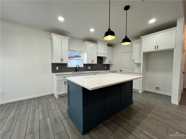 Building Photo - 116 Faith Dr