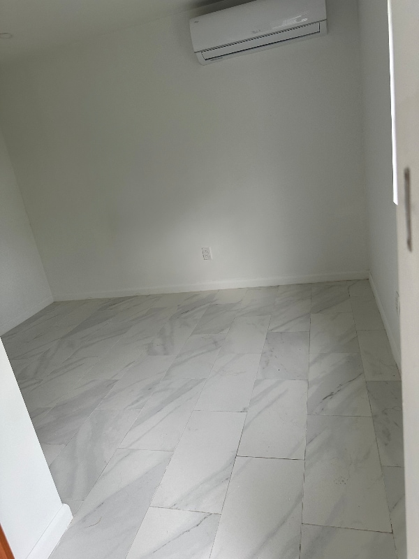 Building Photo - 137 ave SW 157 St