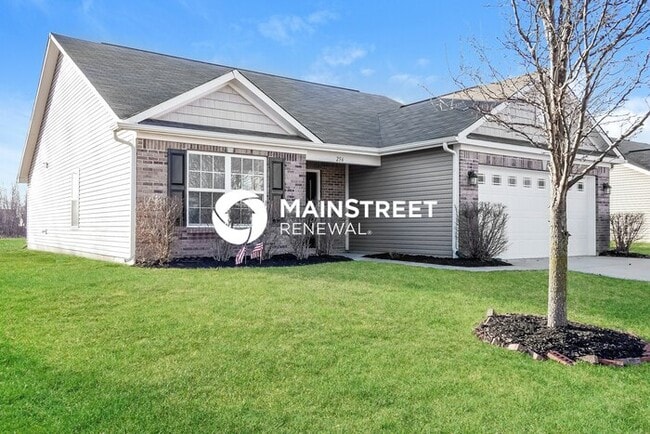 Building Photo - 3 Bedroom Pet-Friendly Home in GREENFIELD,...