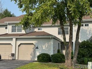 Foto principal - 93 Sandalwood Ln