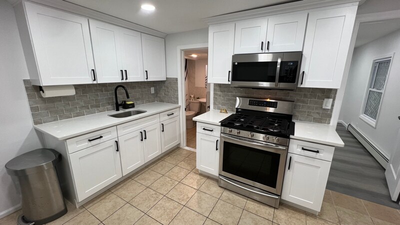 Foto principal - 151 Suydam St