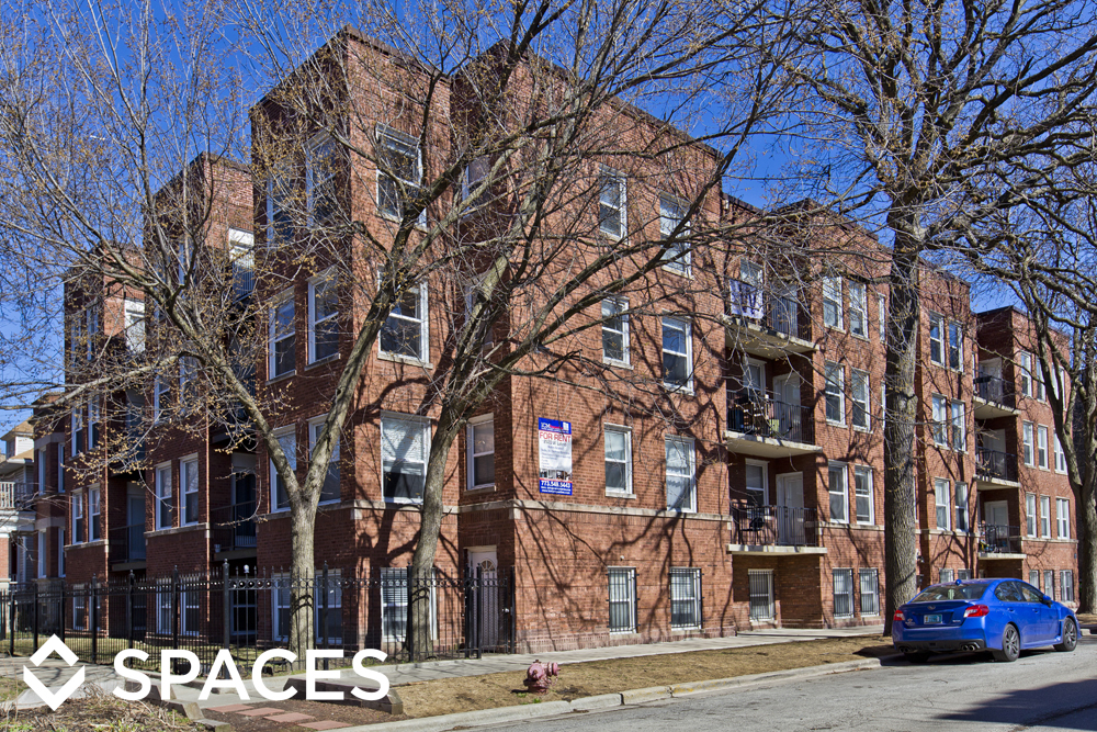 Primary Photo - 2520 W Leland Ave