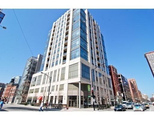Primary Photo - 150 W Superior St