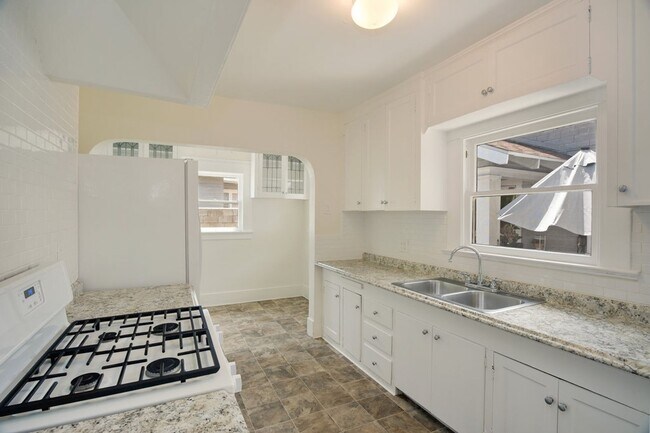 Foto del edificio - 3780-3782 28th Street