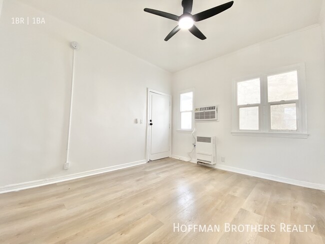 Building Photo - 416 S Burlington Ave