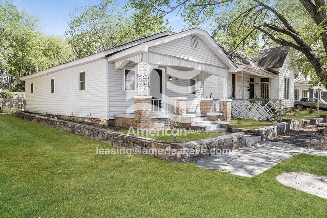 Building Photo - 1515 S Ringo St