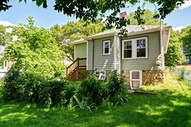 Building Photo - 55 Glenellen Rd