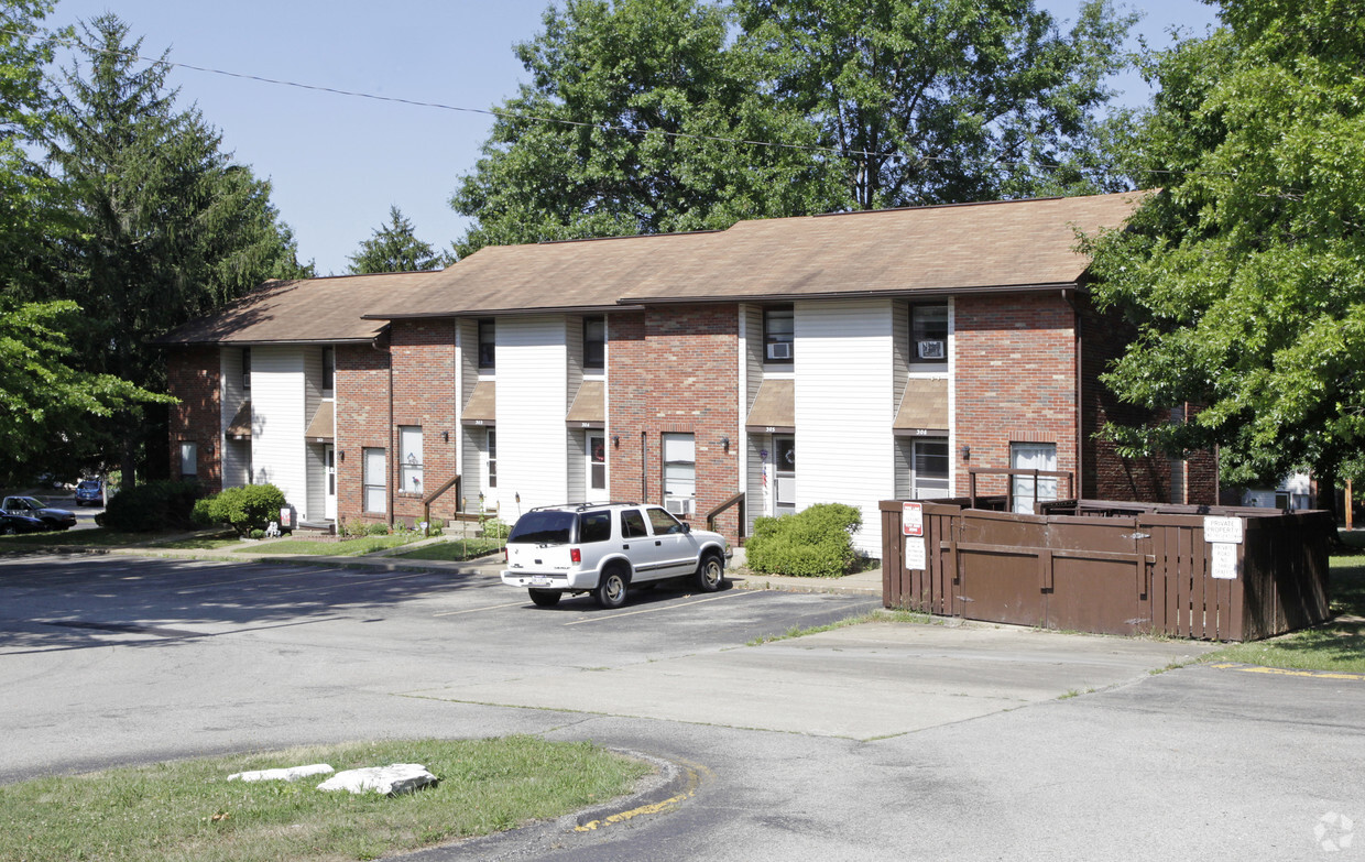 Primary Photo - Woodland Hills Townhomes