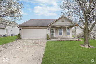 Building Photo - 381 Longview Bend