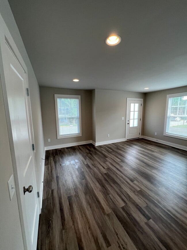 Foto del edificio - Topper Heights