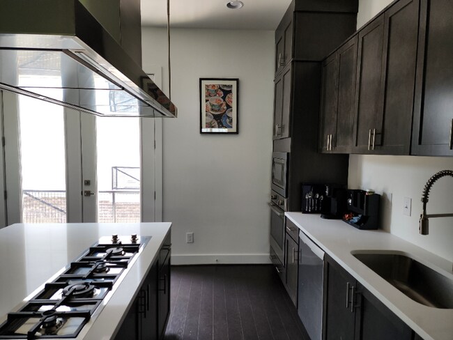 Foto del edificio - 241 Maynard Terrace SE