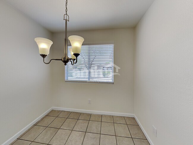 Foto del edificio - 2185 W Frostwood Ln