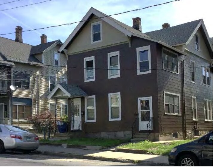 Building Photo - 42-44 Hill St