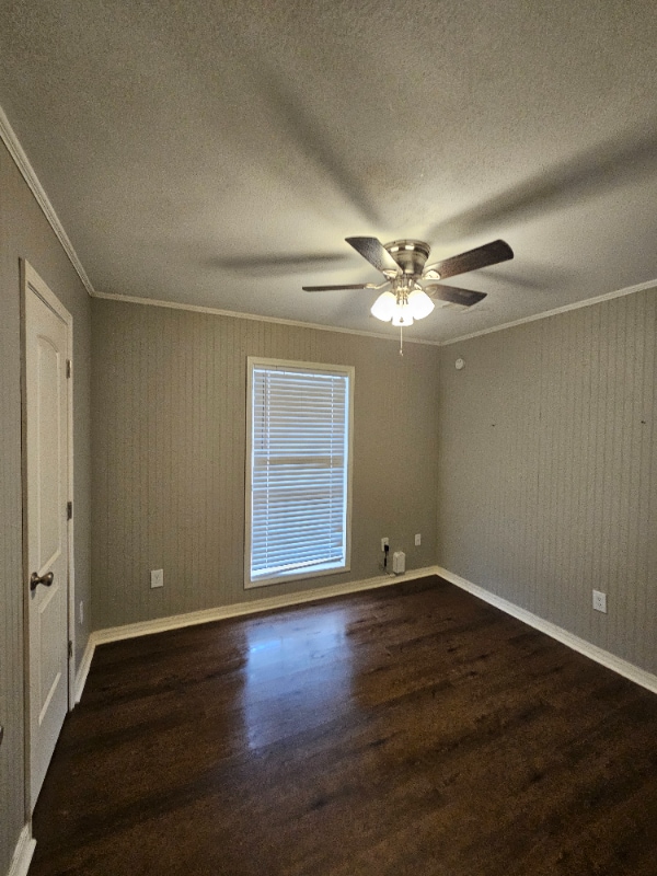 Building Photo - 16 Linder Rd