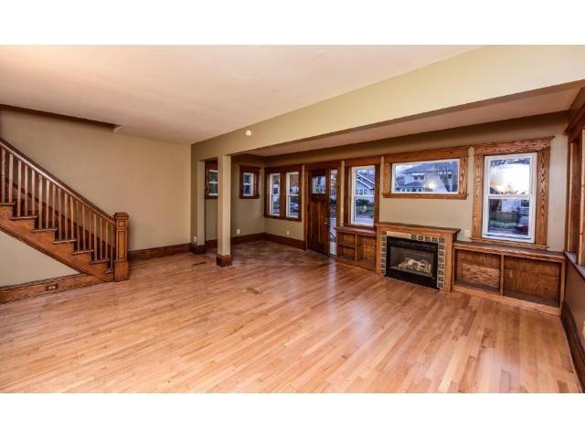 Foto principal - 955 18th Ave SE