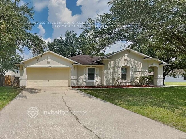 Building Photo - 7102 Beekman Lake Dr