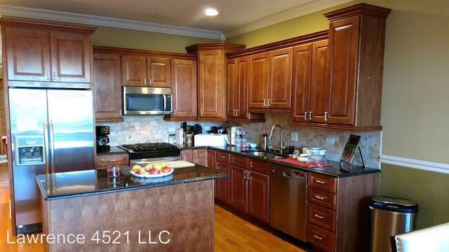 Foto del edificio - 4507 W Lawrence Ave