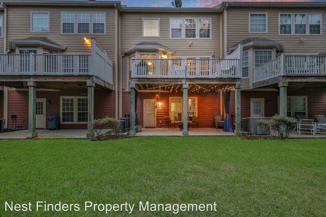 Building Photo - 3 br, 3.5 bath House - 4237 Studio Park Ave
