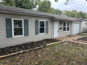 Building Photo - 28 Westwood Dr