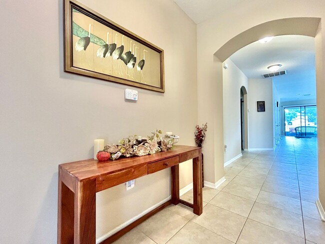 Foto del edificio - 4Bdrm 3Bath Spacious Home located in Misty...