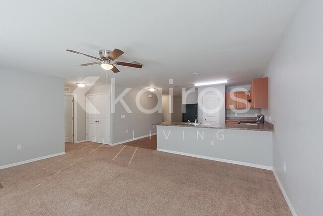 Building Photo - 54 Beth Ave S